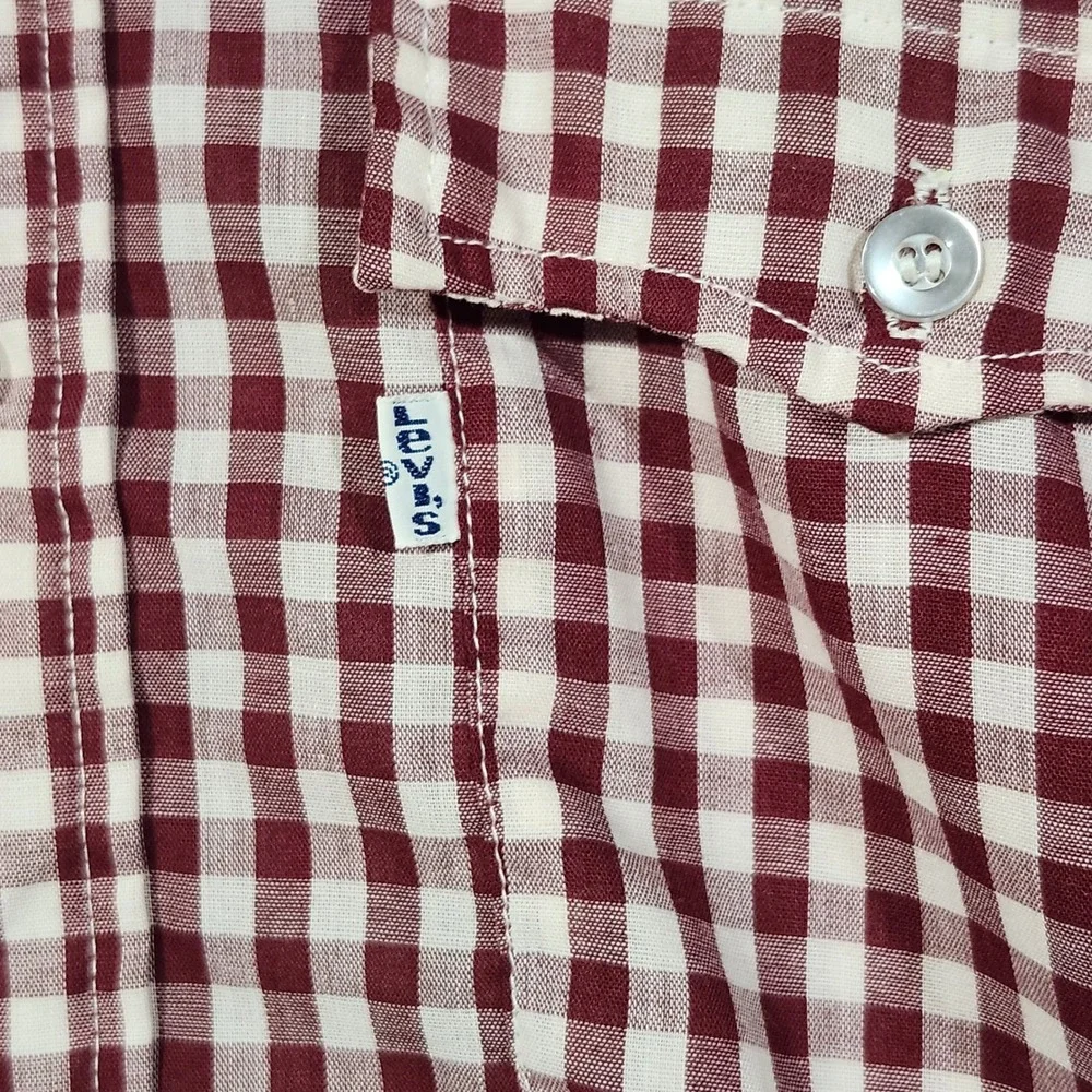 Vintage Levis Men Maroon White Gingham Check Button Down Shirt Large Long Sleeve